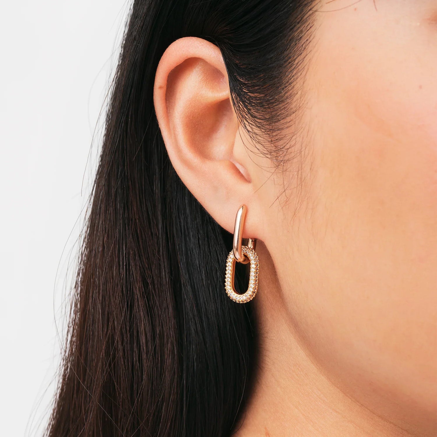 The Full Guide on How to Disinfect Your Earrings at Home