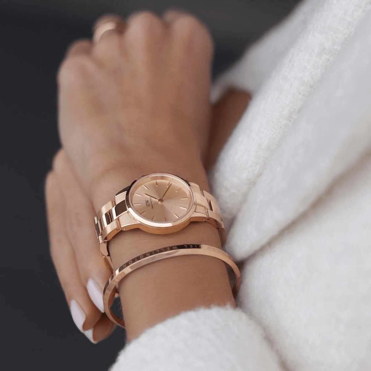 Daniel wellington women's watch rose gold price discount