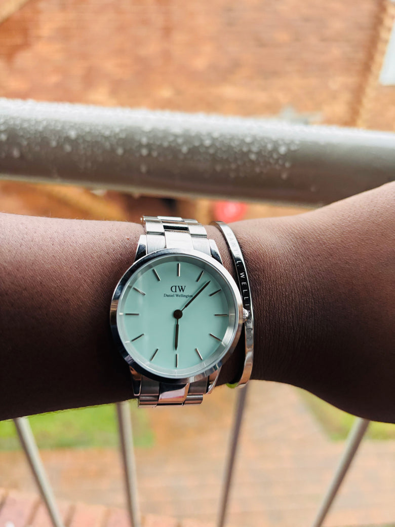 Photo from a customer review: 4 out of 5 stars, Busisiwe